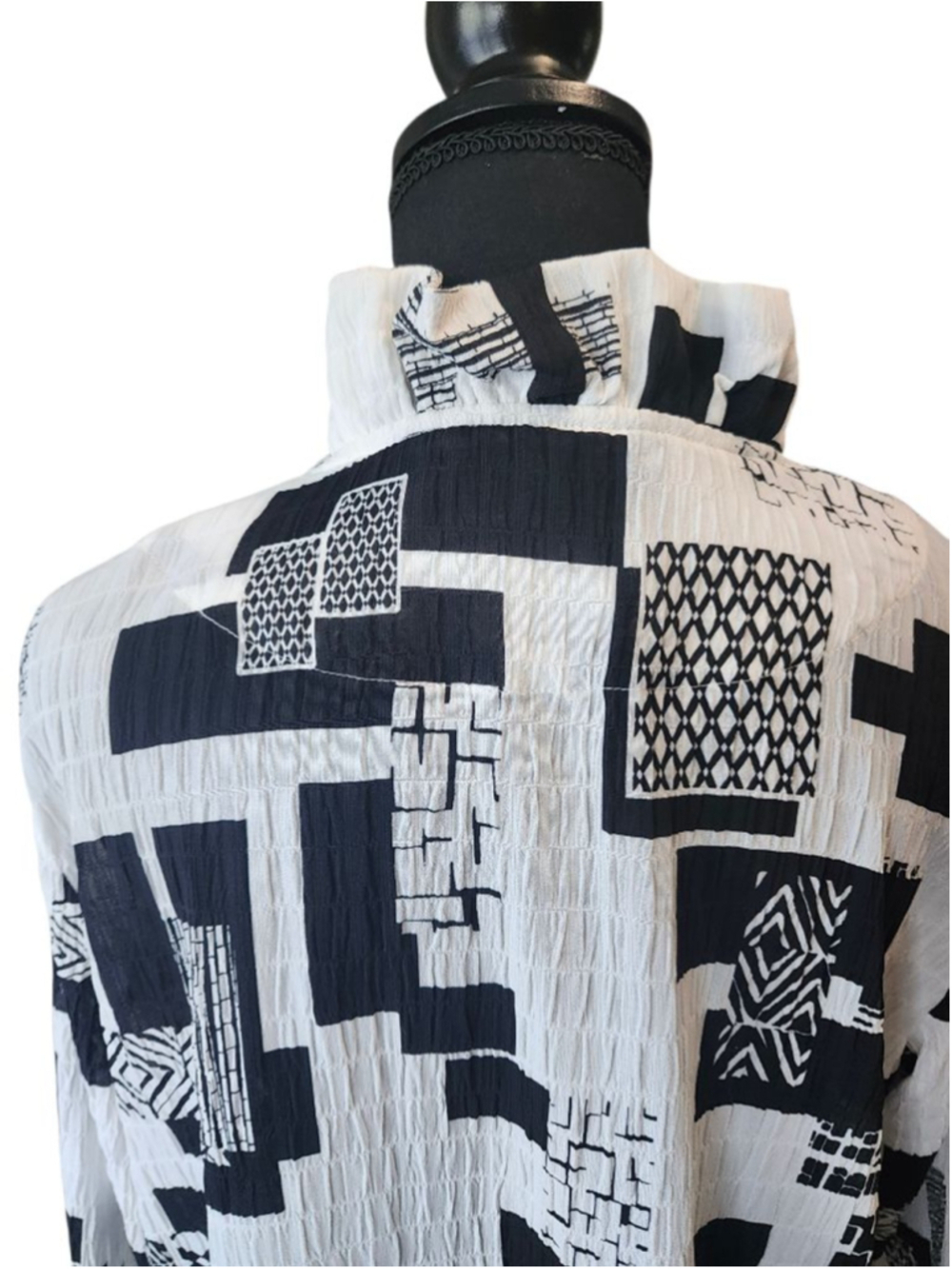 ali miles White & Black Abstract Blouse L - Picture 5 of 6